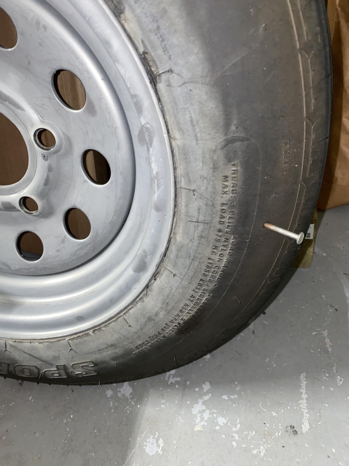 Carlisle Sport Trail LH Bias Trailer Tire - ST205/75D15 LRC customer photo 2