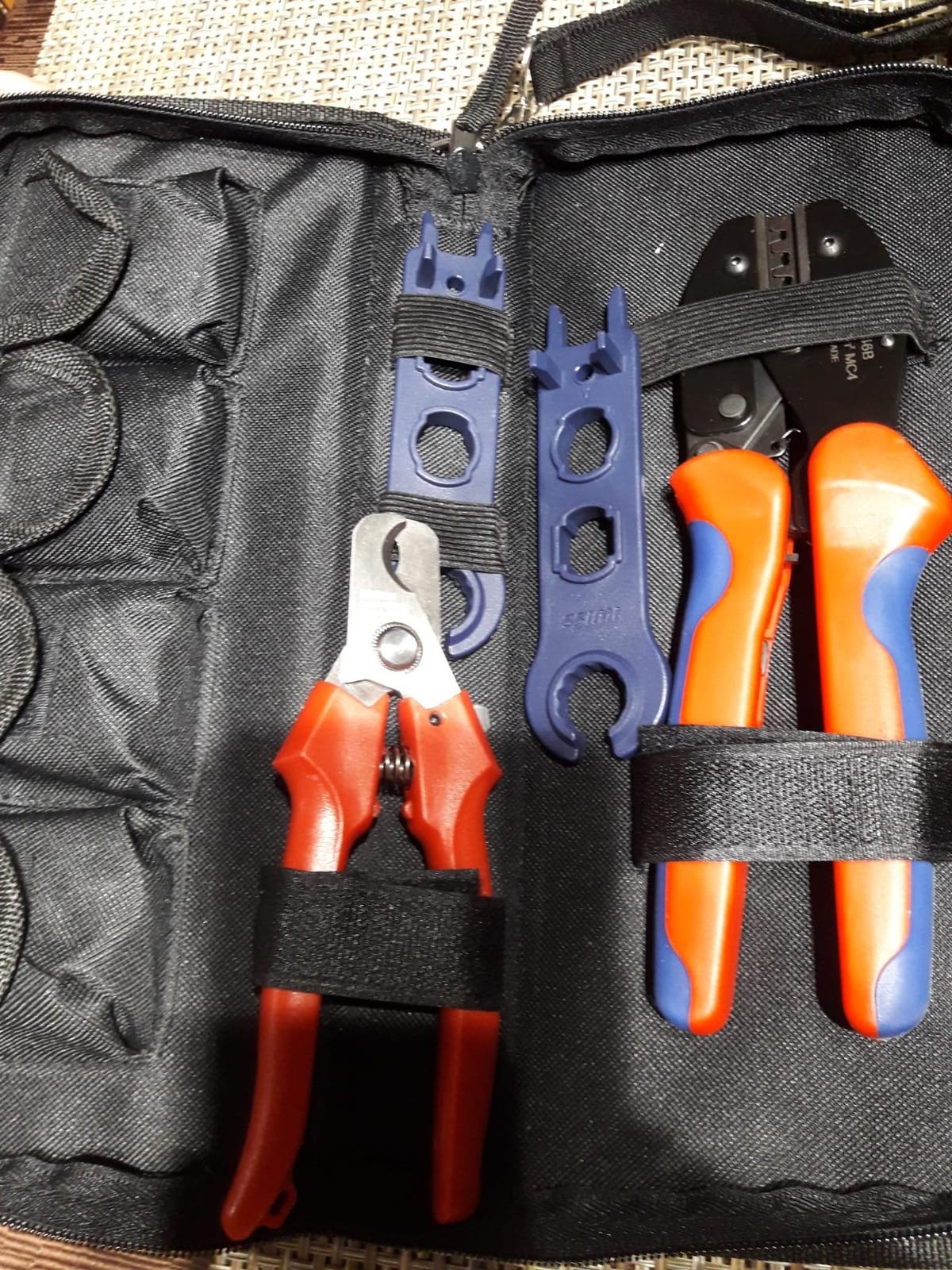 iCrimp Solar PV Panel Crimping Tool Kit, c/w Solar Connector Crimper works for AWG14-10,2.5/4/6mm², Solar Connectors, Wire Cable Cutter, Solar Spanner Wrench, All in One Oxford Bag customer photo 2