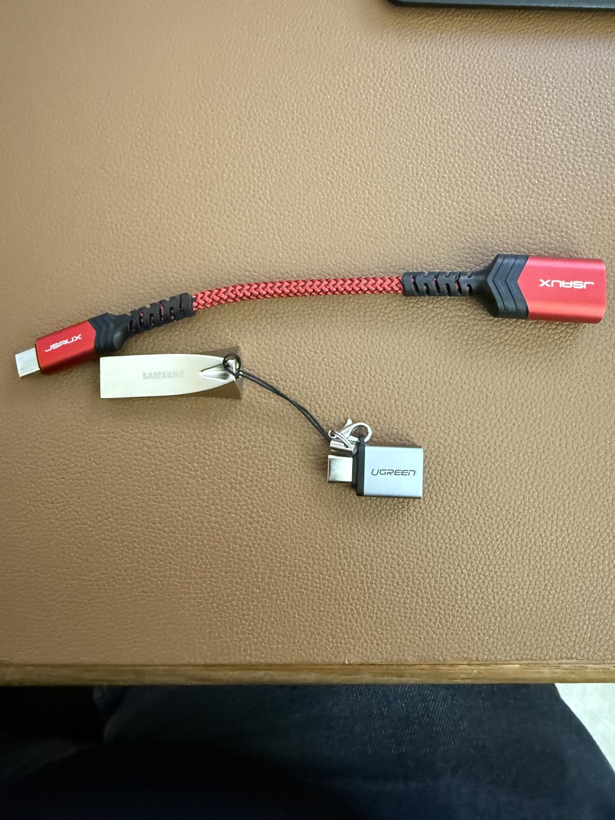 SAMSUNG BAR Plus 256GB - 400MB/s USB 3.1 Flash Drive Titan Gray (MUF-256BE4/AM) customer photo 1