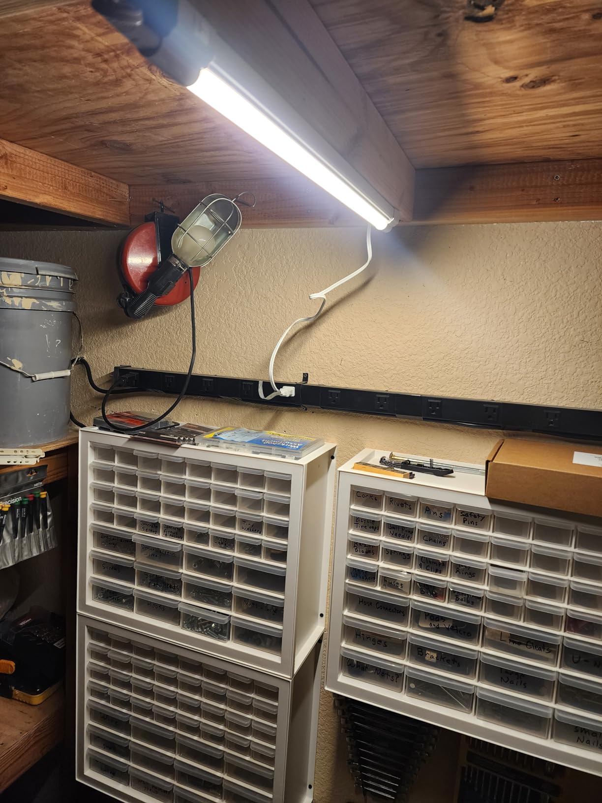 Maxxima 24 in. LED Under Cabinet Light, 1200 Lumens Warm White 3000K customer photo 2