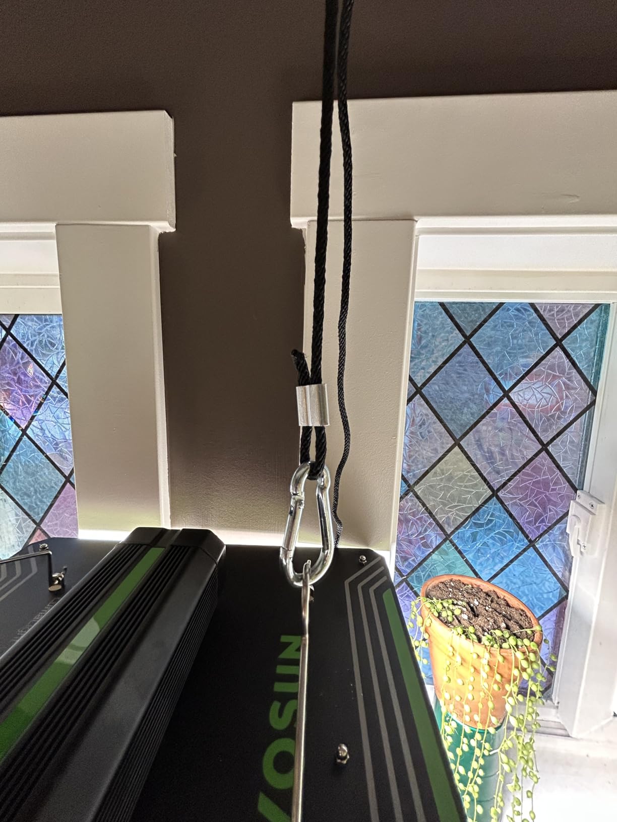 VIVOSUN LumaLight 200W LED Grow Light, Full Spectrum Plant Light customer photo 2