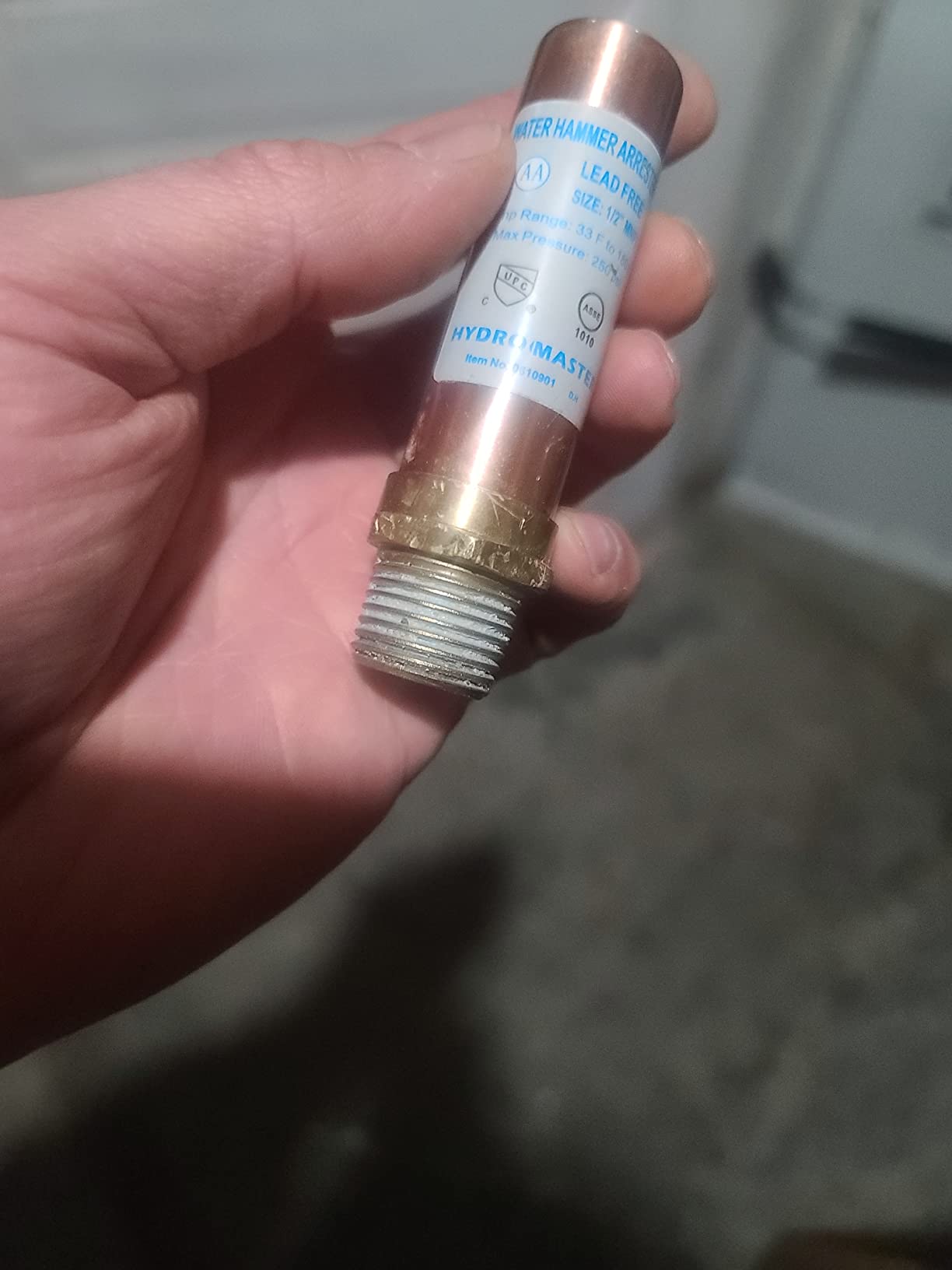 HYDRO MASTER Water Hammer Arrestor,Clean Brass,1/2