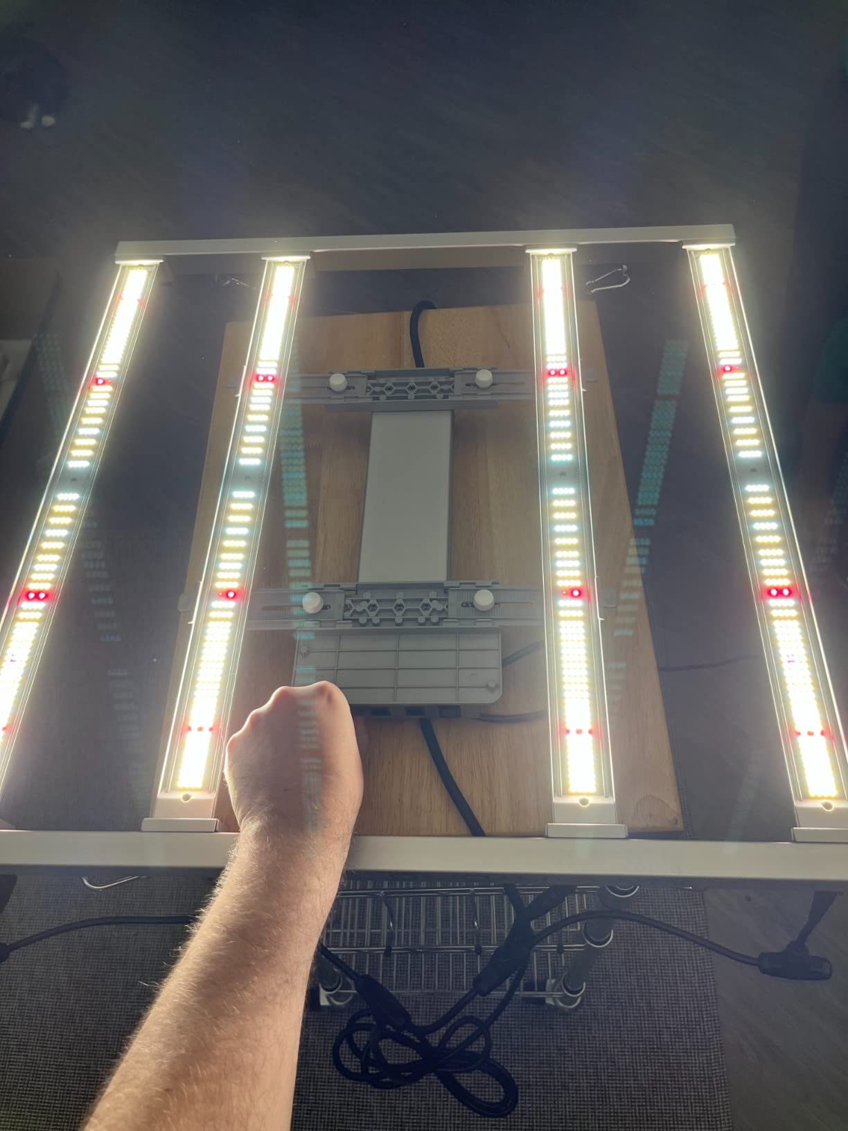 Mars Hydro FC-E3000 300W 3x3 LED Grow Light Full Spectrum Veg Bloom Flower customer photo 1