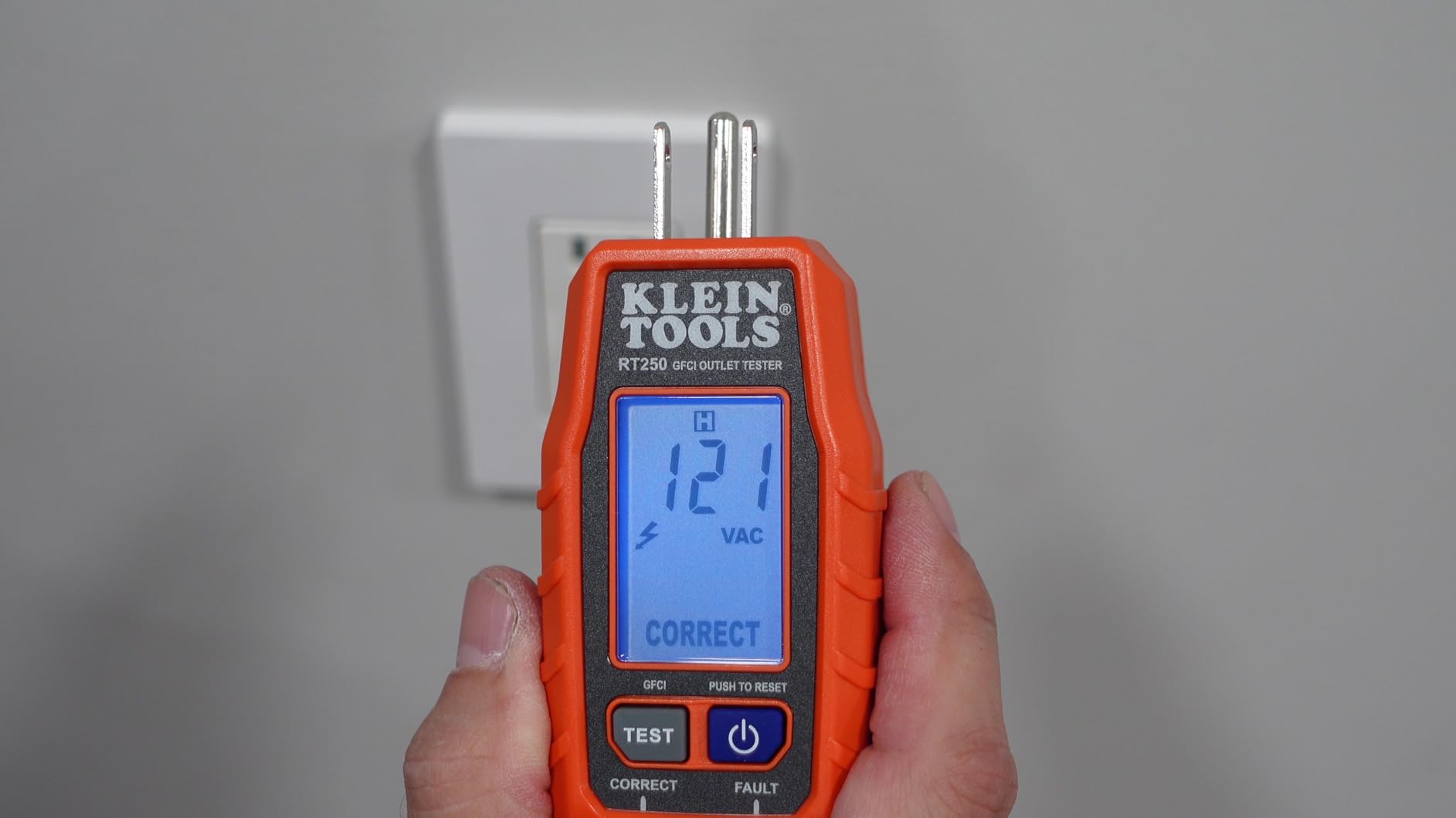 Klein Tools RT250 GFCI Outlet Tester with LCD Display, Electric Voltage Tester for Standard 3-Wire 120V Electrical Receptacles customer photo 1