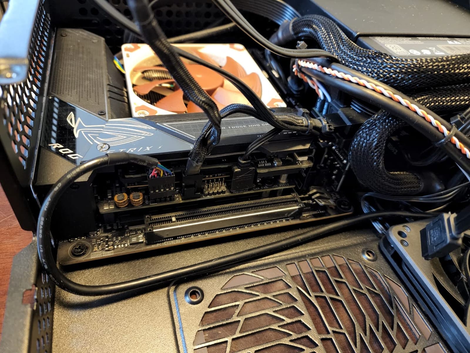 Noctua NH-L9i-17xx, Quiet High-Performance Low-Profile CPU Cooler customer photo 1