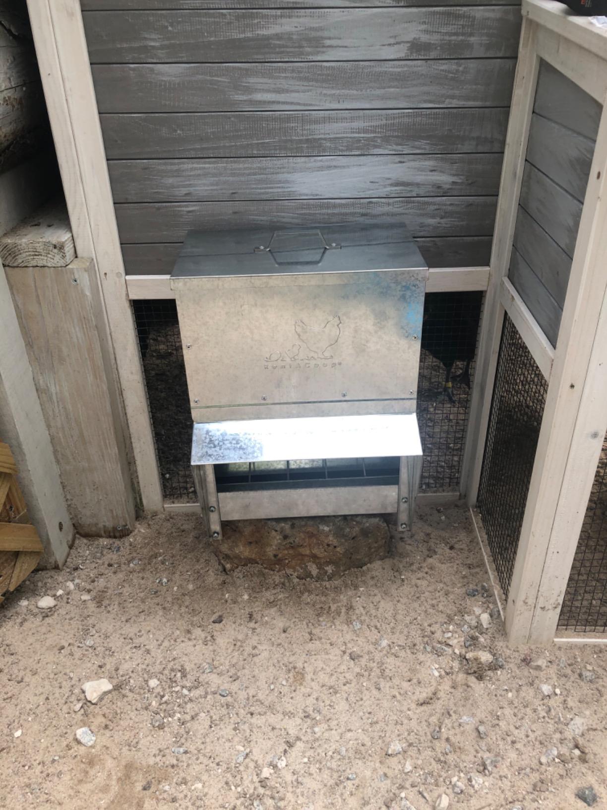 RentACoop Metal Trough Feeder, Gravity-fed 10lb Chicken Feeder customer photo 2
