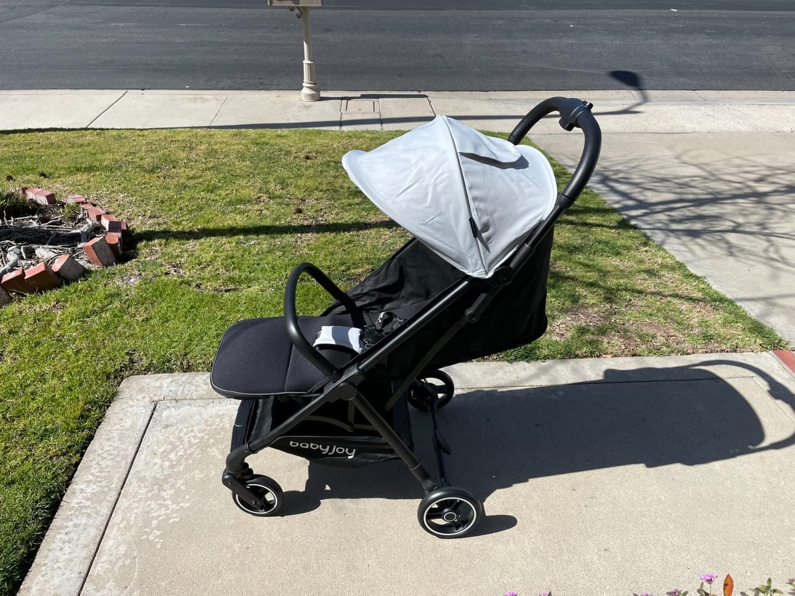 BABY JOY Lightweight Baby Stroller, Compact Travel Stroller for Airplane, Infant Toddler Stroller w/Adjustable Backrest & Canopy, Storage Basket, Self Standing Gravity Fold, Aluminium Frame (Black) customer photo 2