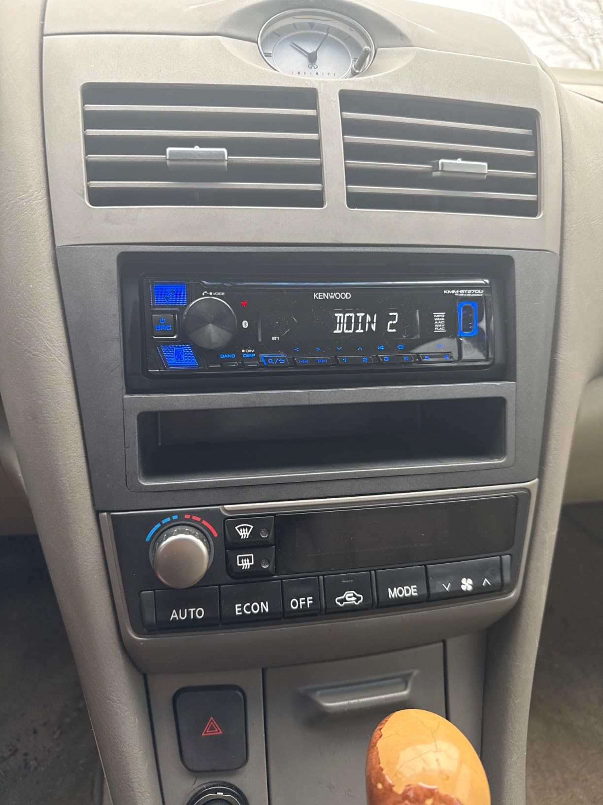 KENWOOD KMM-BT270U Bluetooth Digital Media Car Stereo Receiver with USB Port – AM/FM Radio, MP3 Player, High Contrast LCD, Detachable Face Plate, Single DIN, 13-Band EQ customer photo 1
