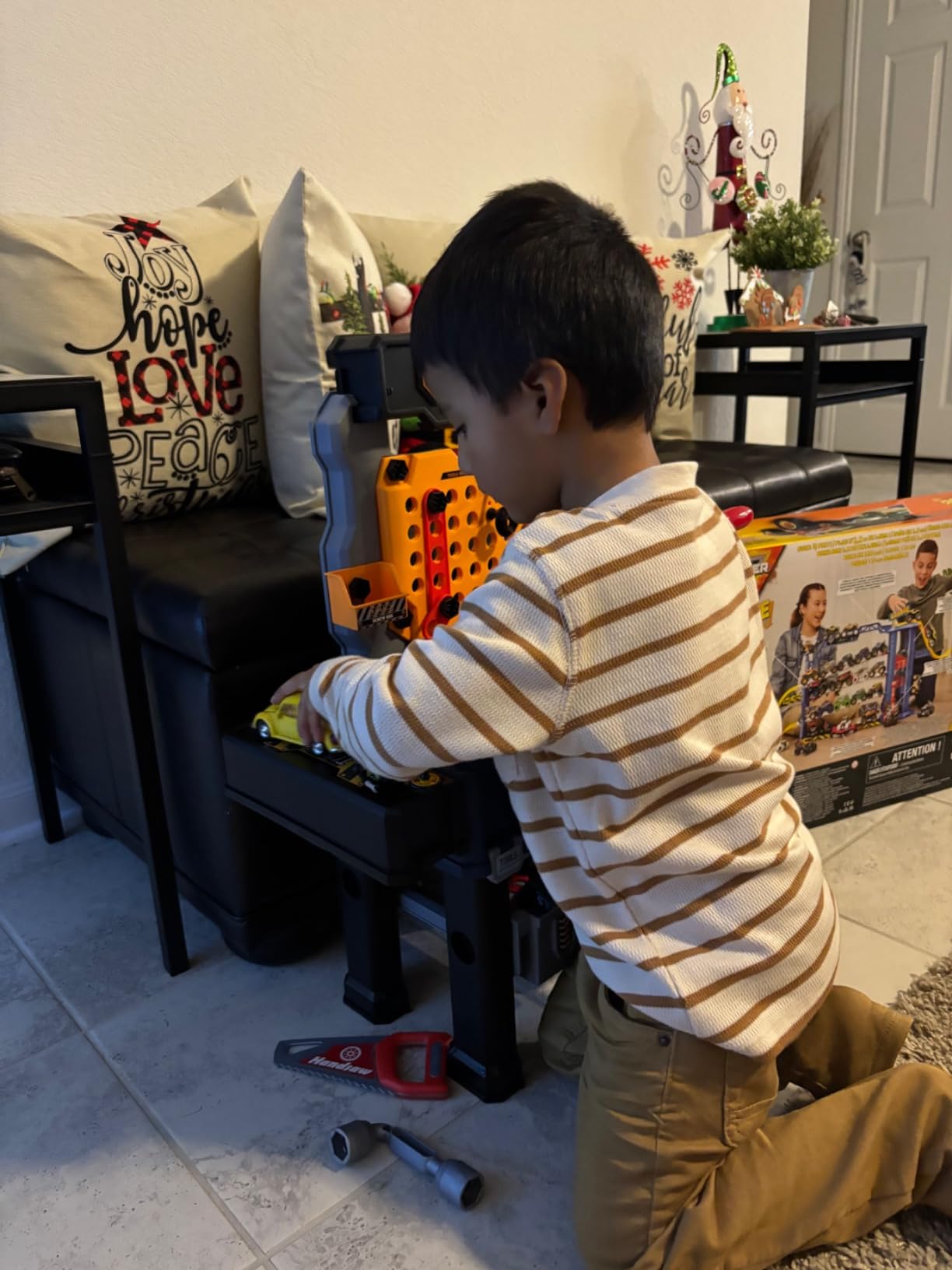Deejoy Kids Tool Bench with Electric Drill and Miter Saw customer photo 1