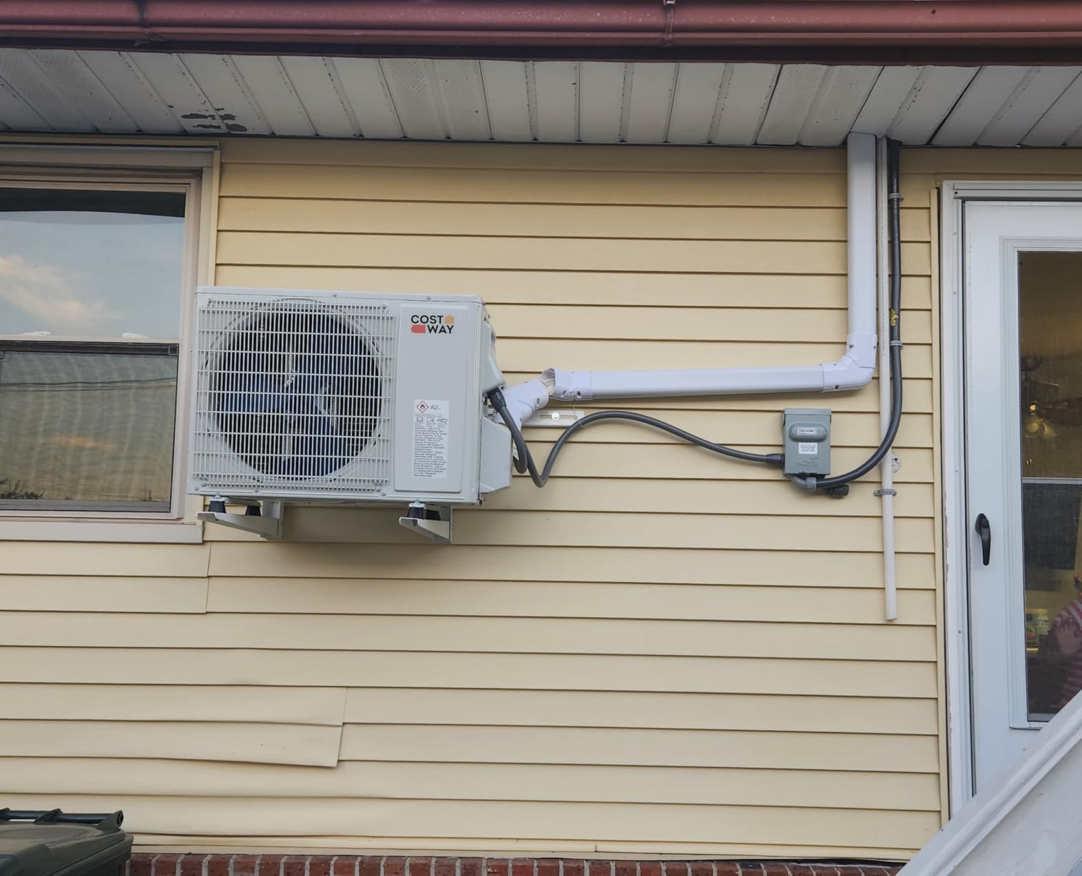 COSTWAY 12000BTU Mini Split Air Conditioner& Heater customer photo 2