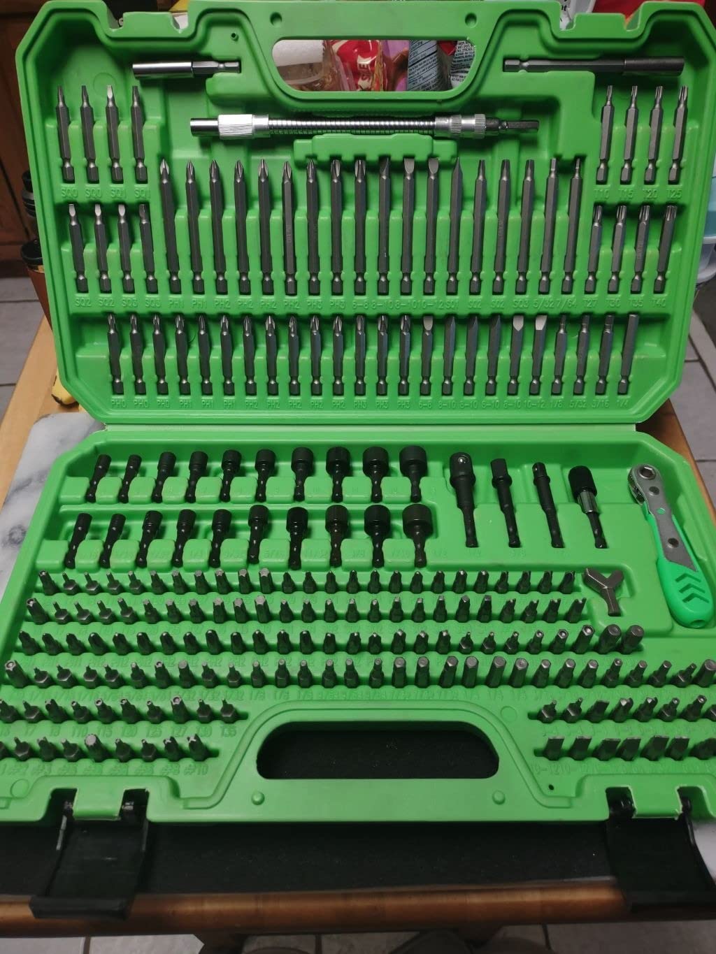SWANLAKE 232-Piece Ultimate Screwdriver Bit Set, Cr-V Impact Driver Bit Set, Includes Security Bits, Nut Driver, Ratchet Wrench and Bits Holder customer photo 2