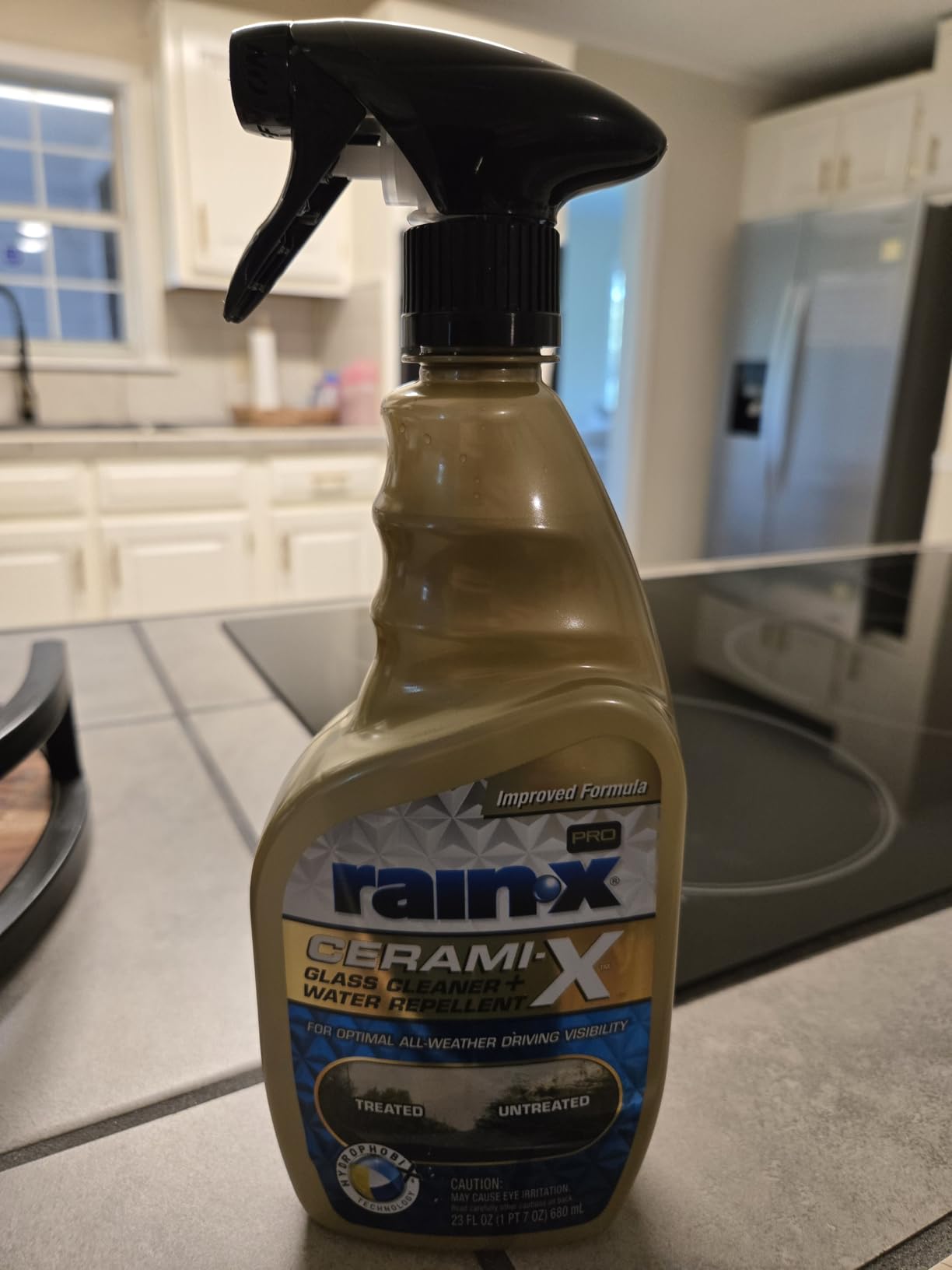 Rain-X 630177SRP Cerami-X Glass Cleaner + Water Repellent, 23oz - Cleaning Effectively While Remaining Streak Free, Protecting Against Contaminants and Stains customer photo 1