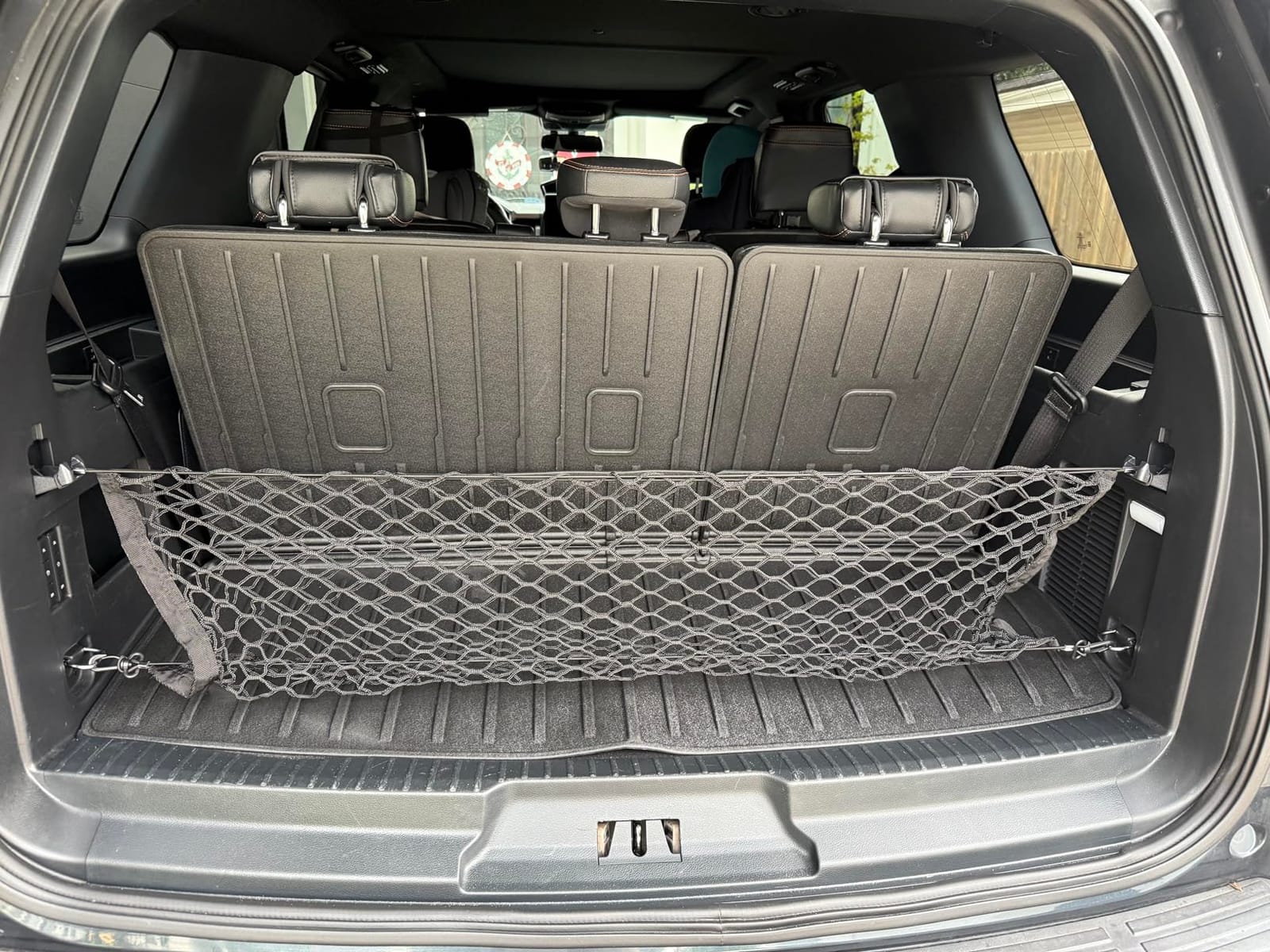 Car Rear Cargo Net with Good Elasticity&Tensile Strength Trunk Net Organizer for SUV Truck,Ideal Car Net Keeps Overlanding Accessories (L 43.3''x15.74'') customer photo 1