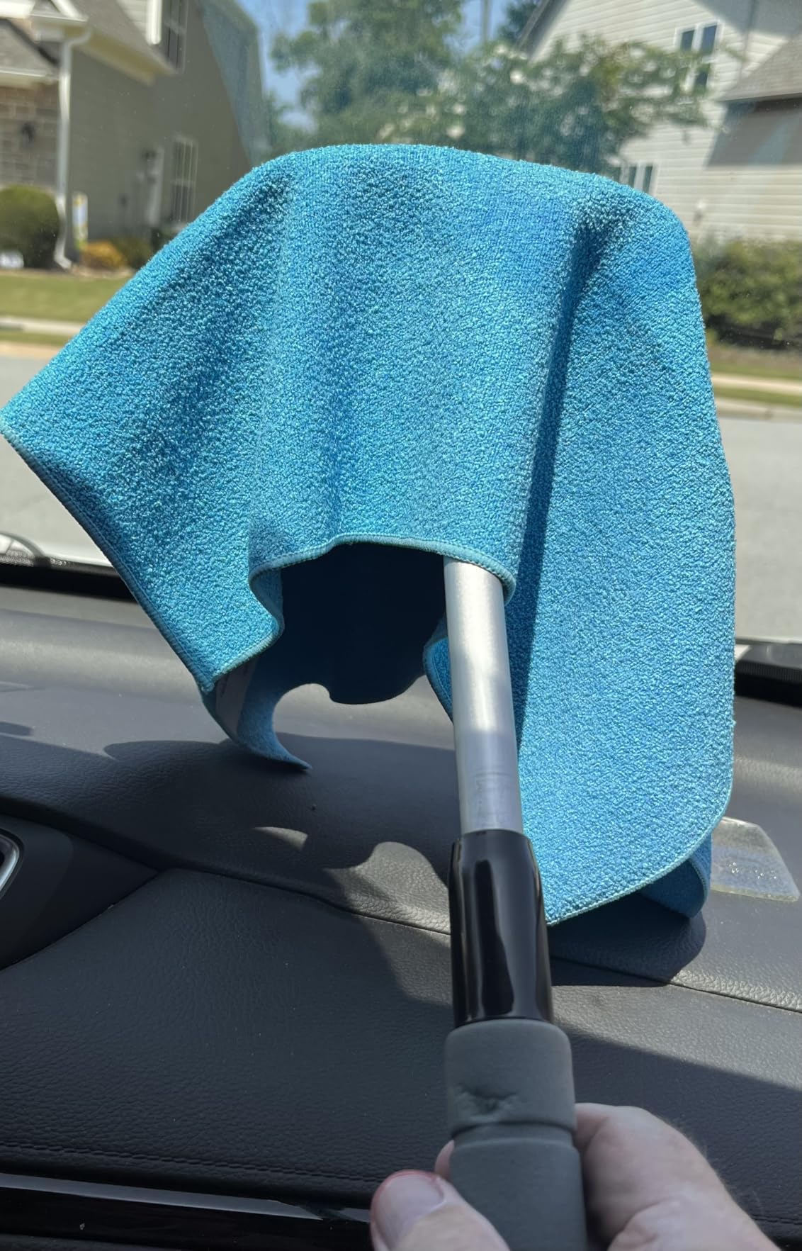 Meguiar's Ultimate Glass Cleaner & Water Repellent,16 Oz customer photo 2