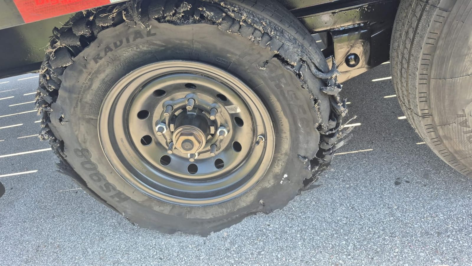 Roundrule Xtra ST235/80R16 129/125M All Season G (14 Ply) All Steel Tire customer photo 2