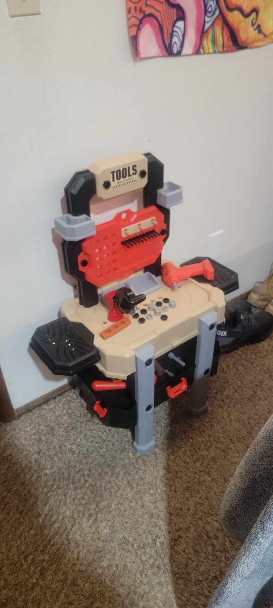 Jovow Kids Tool Bench with Realistic Tools & Clothes customer photo 1