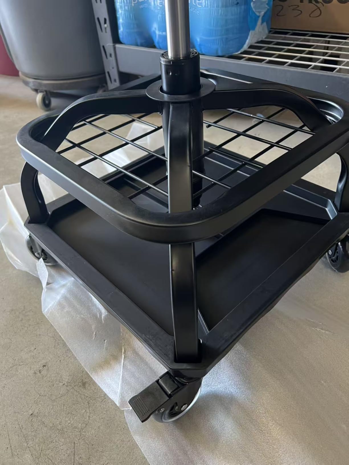 Rolling Shop Stool with Wheels, Garage Work Mechanic Stool with Backrest, Roller Mechanic Chair, Adjustable Height, 360° Swivel, Tool Tray Storage, 330 LBS Capacity, Heavy Duty, Black customer photo 1