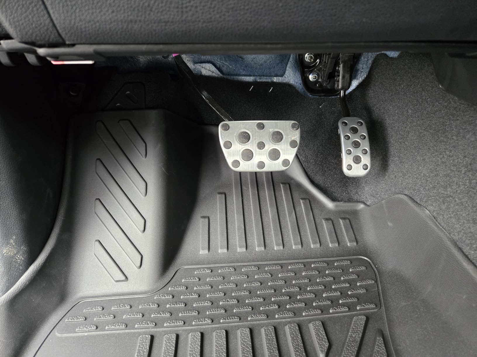LASFIT Floor Mats for Toyota Tacoma 2024 2025 2026 Double Cab Auto Tran Gas customer photo 2