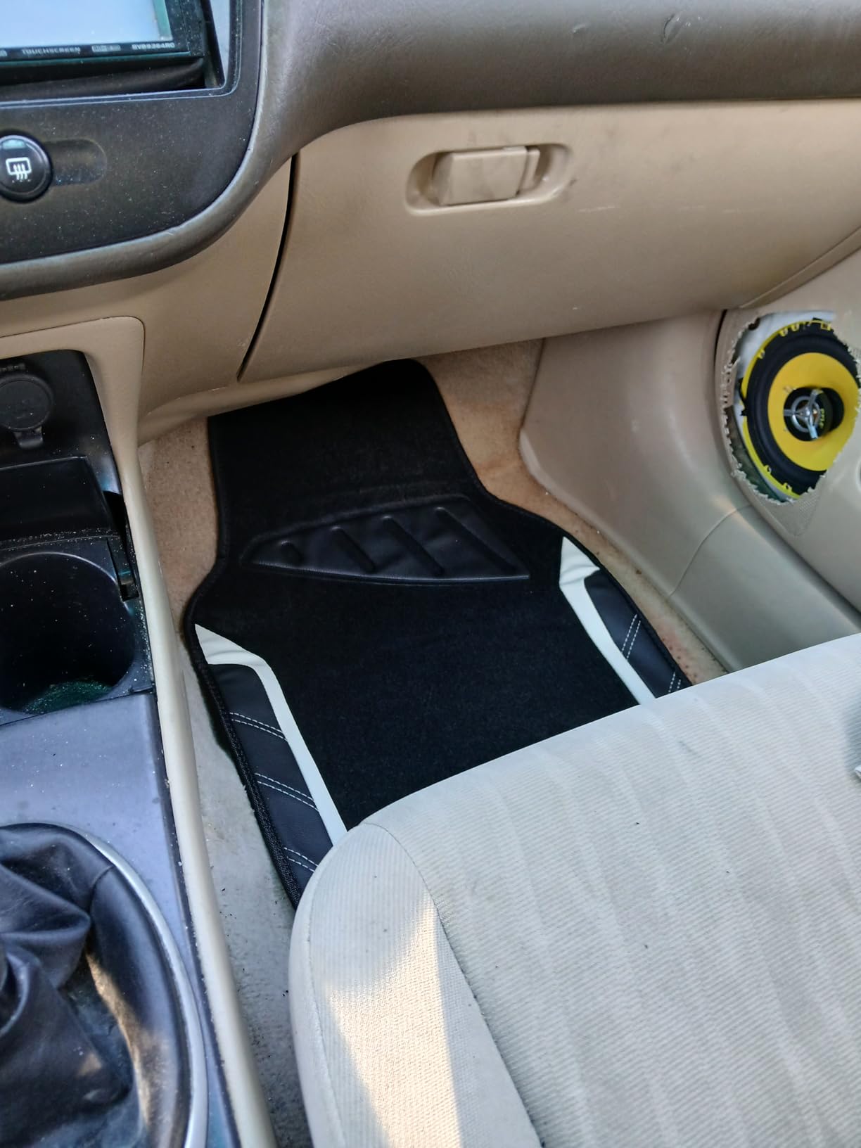 CAR PASS Air Mesh Leather Car Seat Covers Full Set, Waterproof Car Floor Mats, Sporty Steering Wheel Cover 14.5-15in, Universal Fits for 95% Cars Truck SUV (Black and Blue) customer photo 2