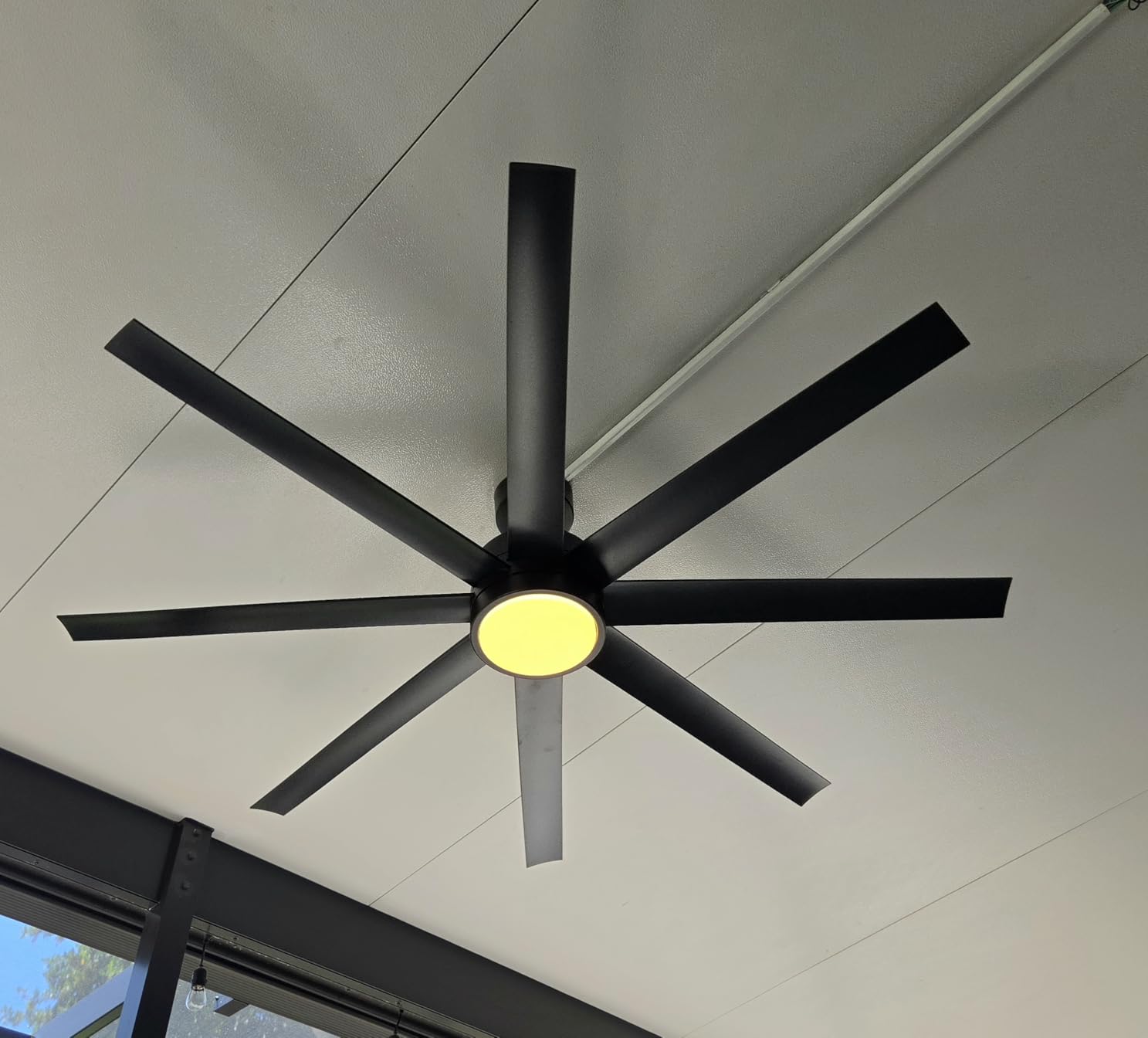 Modern Ceiling Fans with Lights, 72 Inch Ceiling Fan with Light and Remote, Bedroom Living Room Library Cafe Outdoor/Industrial,24W 6CCT Dimmable, 8 Blades 6 Speed Reversible Quiet DC Motor, Black customer photo 2