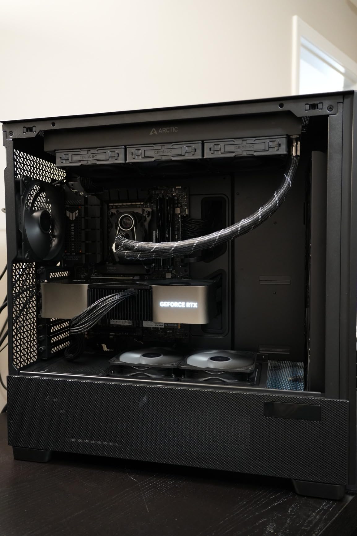 Antec Flux Pro Full-Tower E-ATX PC Case, 6 PWM Fans Included, Black customer photo 2