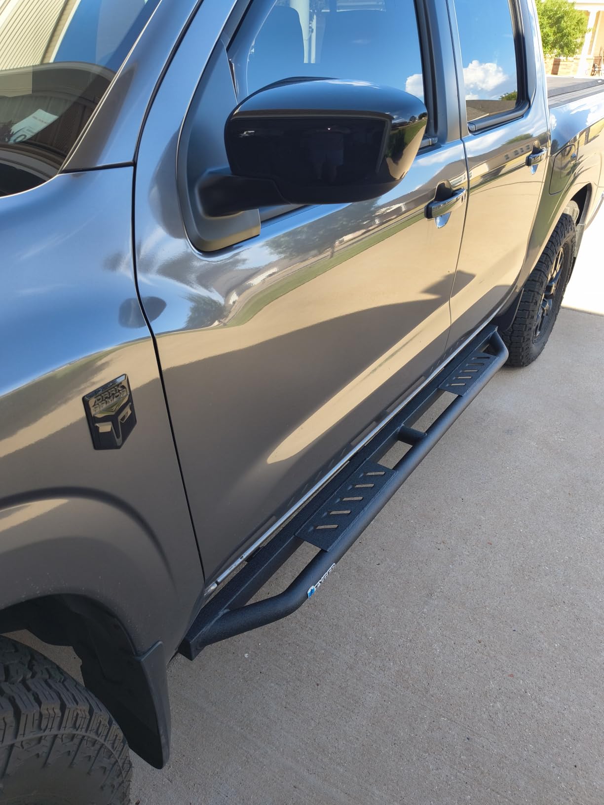Tyger Auto Trax Side Steps Compatible with 2007-2018 Jeep Wrangler JK 4-Door (Exclude JL) | TG-TX7J27608 | Textured Black Drop Step Rail Running Board customer photo 2