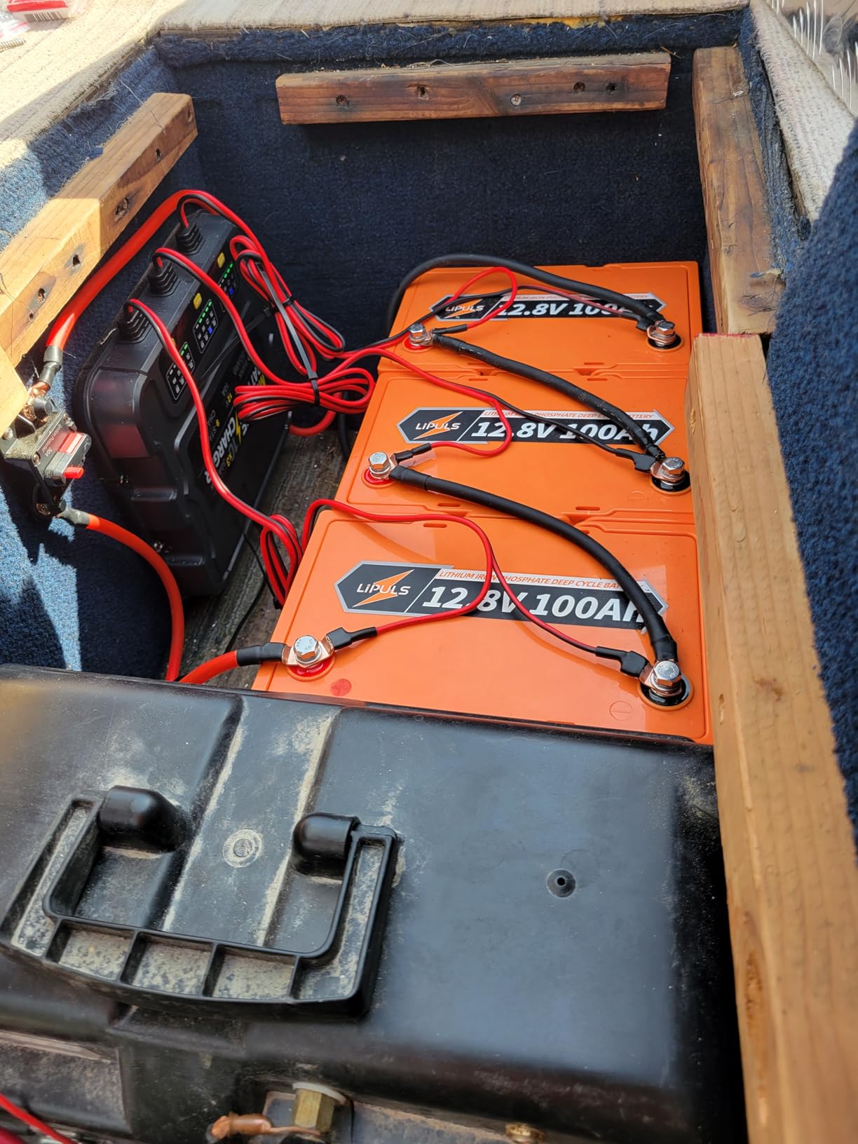 SOARFLY 2 Bank Marine Battery Charger, 10A (5A/Bank) 12V Waterproof On BOAD Boat Battery Charger, Battery Maintainer & Desulfator for SLA/AGM, Lithium (LiFePO4), Calcium & Deep-Cycle Battery customer photo 2