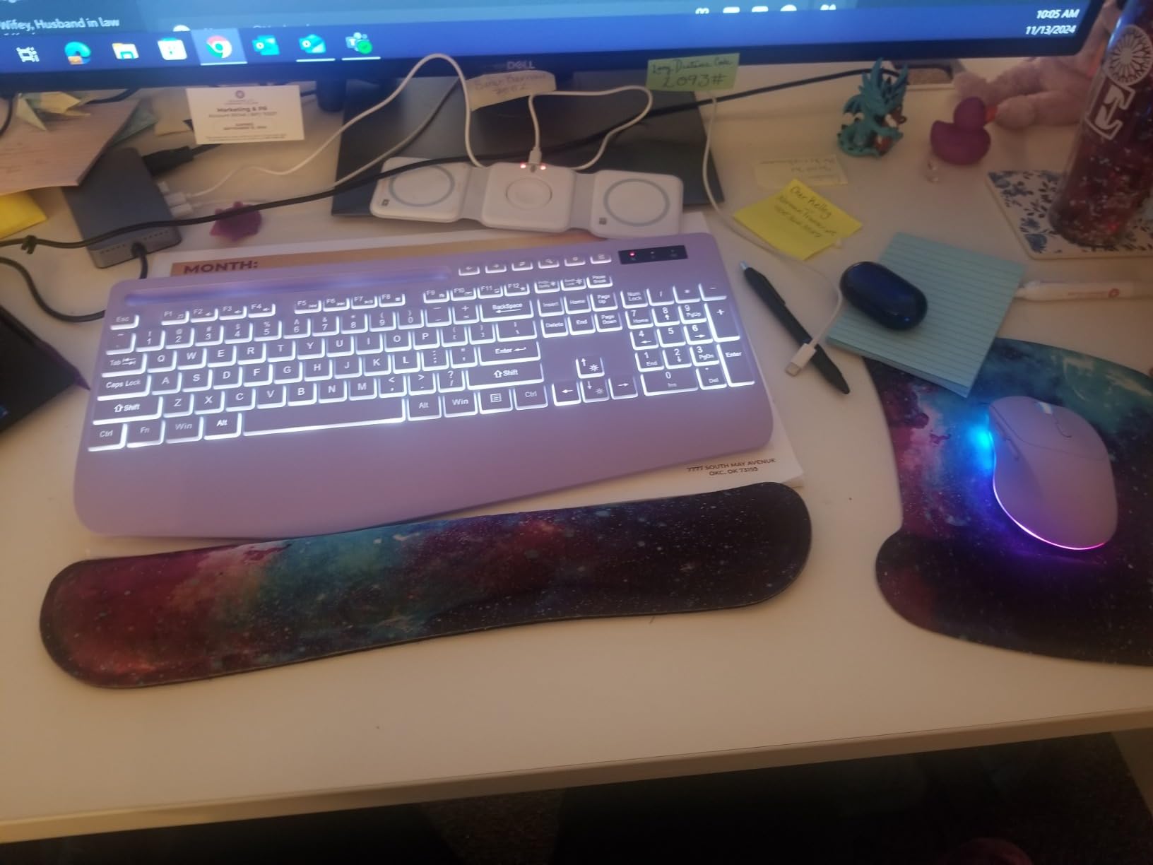 SABLUTE Wireless Keyboard and Mouse Combo, 9 Backlit Effects, Large Print customer photo 2