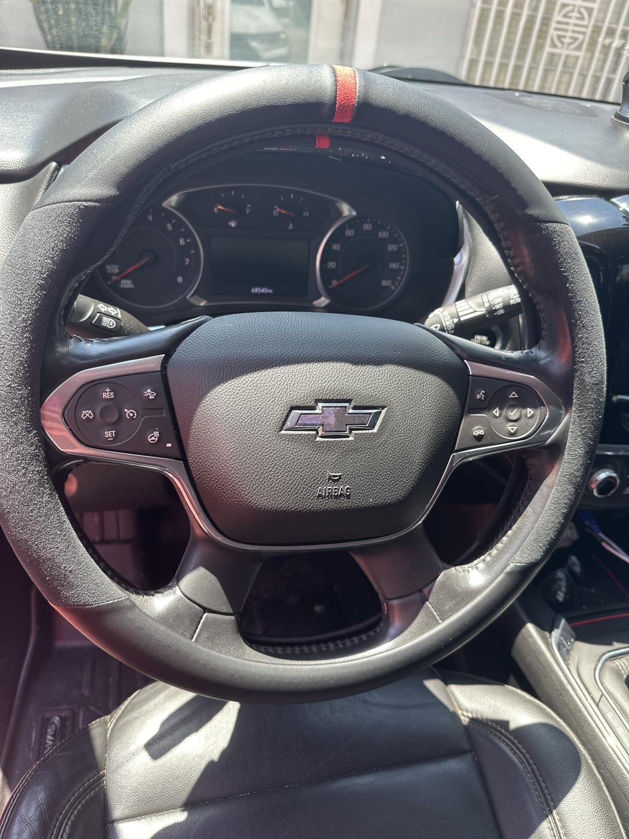 Suede Steering Wheel Cover with Upgraded Silicone Inner Ring, Anti Heat, Breathable, Anti-Slip, Leather Universal 14.5 to 15 inch Steering Wheel Cover (Black, Solid) customer photo 1
