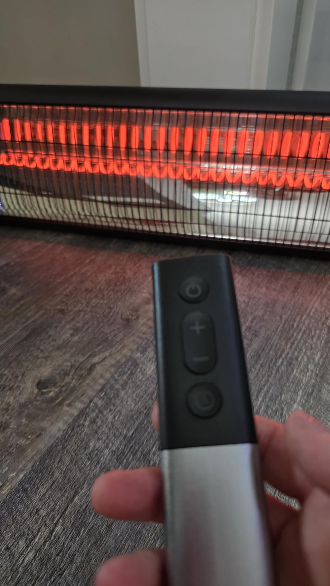 blessny 1500W Wall Mounted Electric Heater for Outdoor Patio & Garage customer photo 1