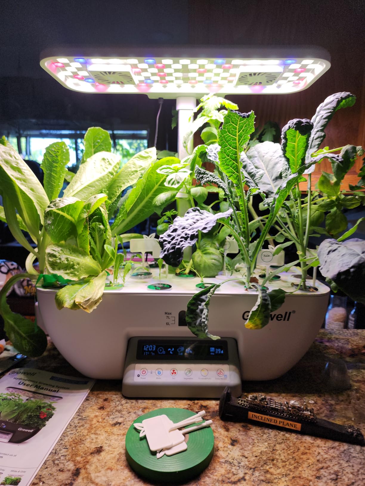Growell 17 Pods Hydroponics Growing System Kit, Indoor Garden with 2 Fans customer photo 1