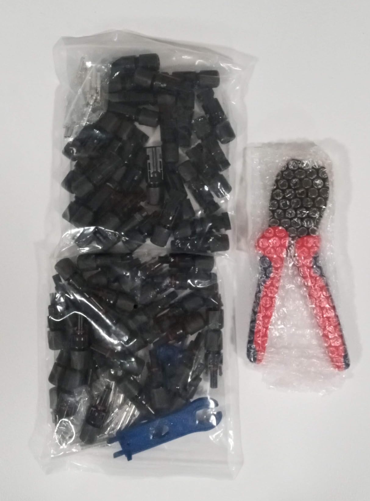 60PCS Solar Connector Crimping Tool Kit for Connecting Solar Panel Wire customer photo 1
