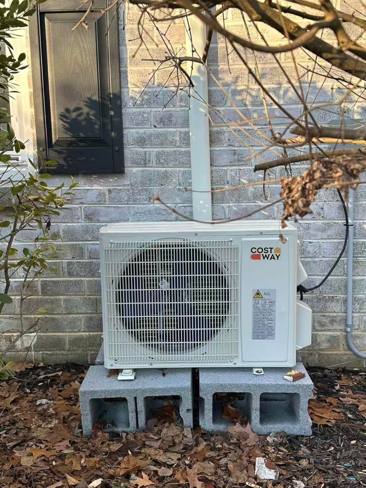 COSTWAY 12000 BTU Mini Split Air Conditioner & Heater, 20 SEER2 115V customer photo 1