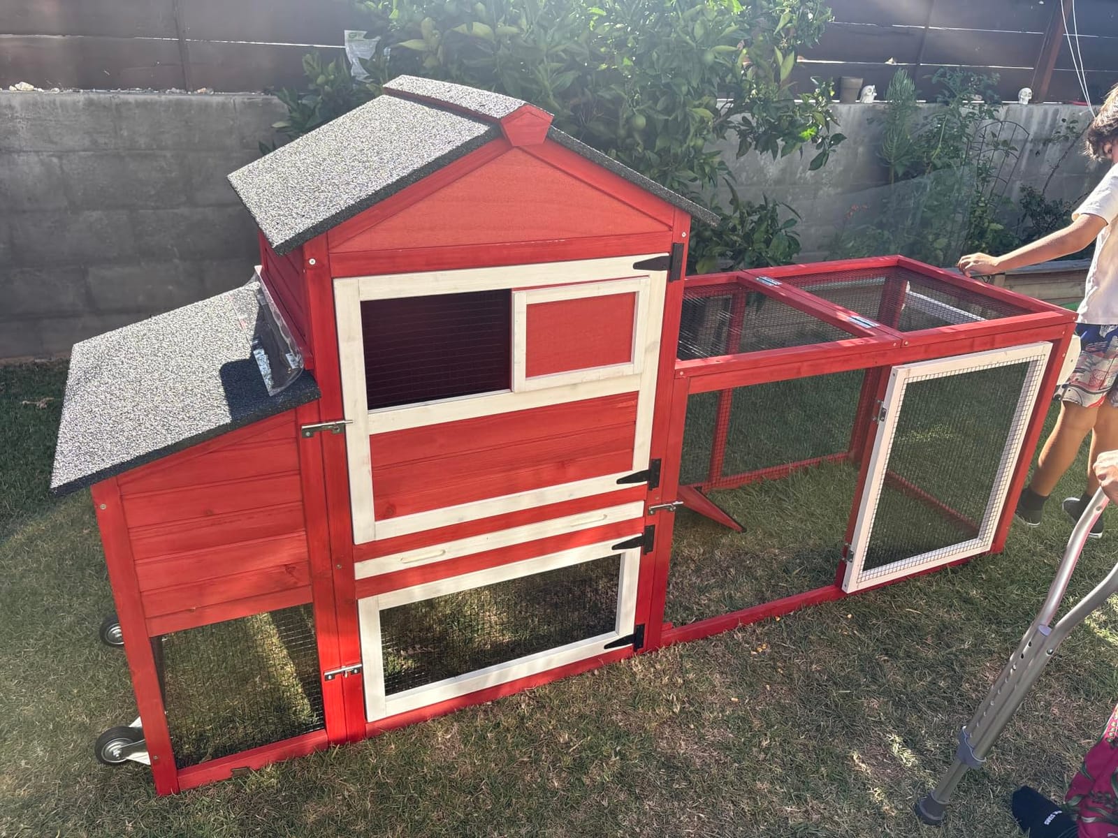 Mobile Chicken Coop with Wheels for 4-6 Chickens, Large Outdoor Hen House with Run, Weatherproof Roof, Sectionable Nesting Box, Pull-Out Tray, 83.3